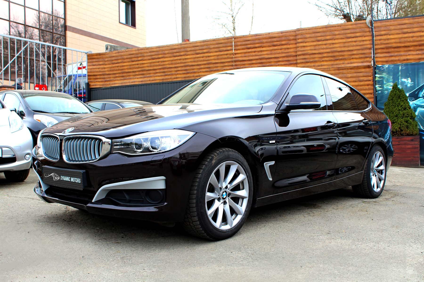 Selection of BMW 3GT and customer feedback